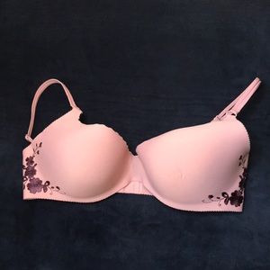 👼🌸Victoria Secret Angel Sweet Embrace Bra🌸👼